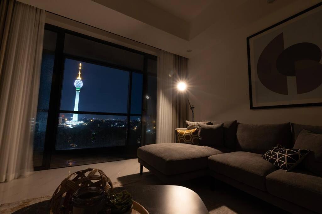 Twin Peaks Residence Kolombo Bagian luar foto